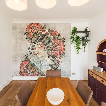Villa Luxurious Victorian In Charming Cotham Bristol