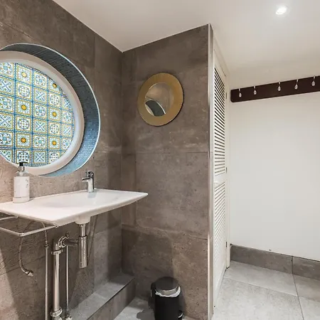וילה Luxurious Victorian In Charming Cotham